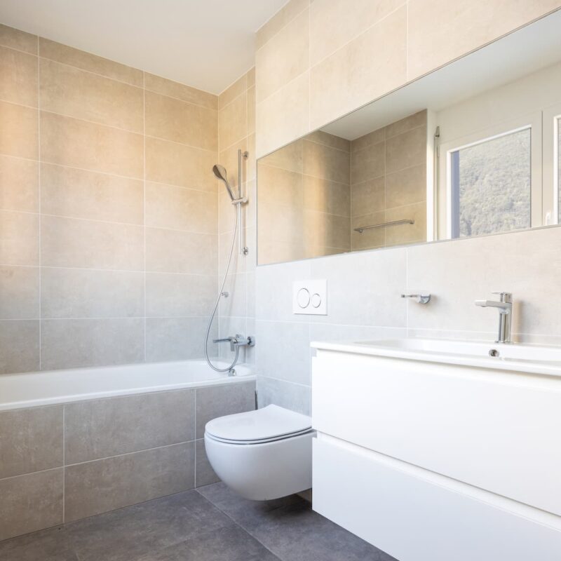 Comment rénover une petite salle de bain sans sacrifier le confort ? Schiltigheim 1